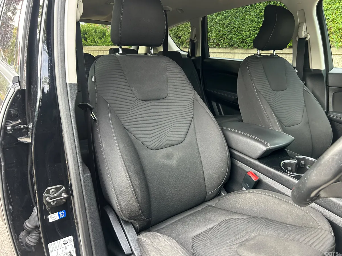 Ford S-Max MPV, Diesel, 2017, Black