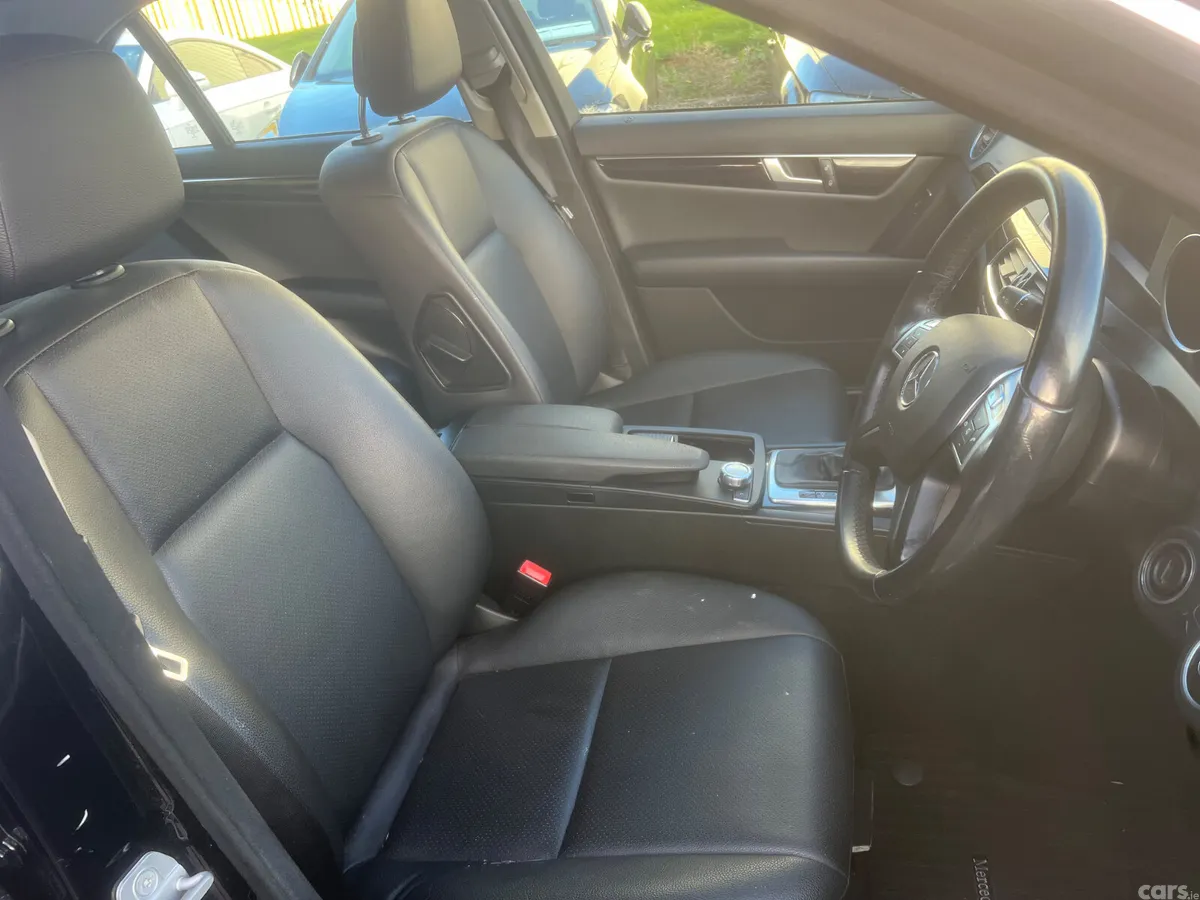Mercedes-Benz C-Class Saloon, Petrol, 2014, Black