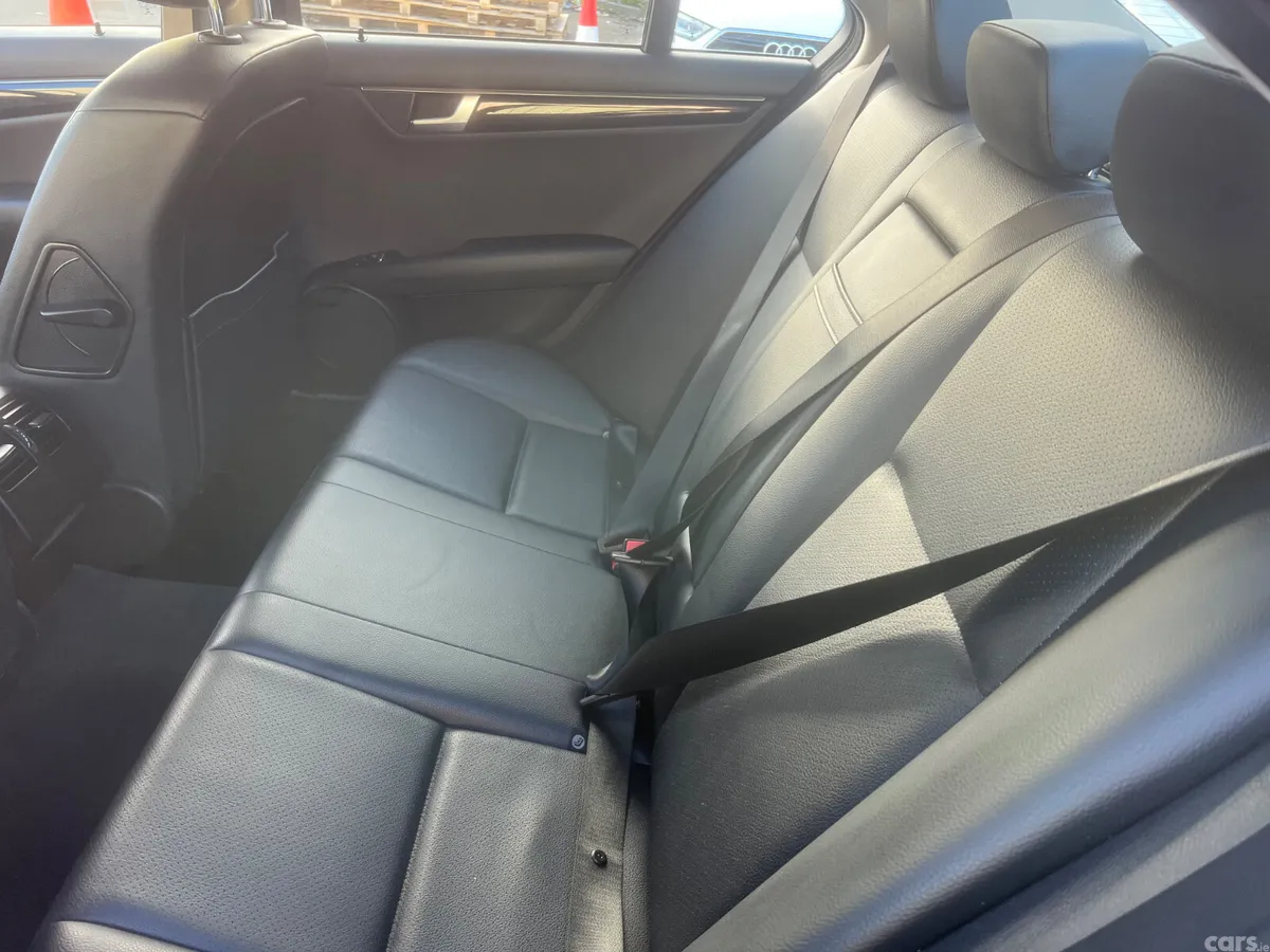 Mercedes-Benz C-Class Saloon, Petrol, 2014, Black