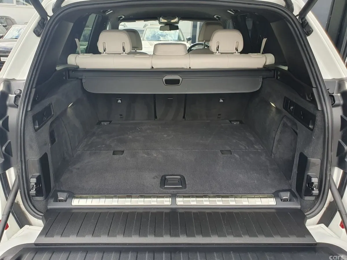 BMW X5 SUV, Petrol Plug-in Hybrid, 2023, White