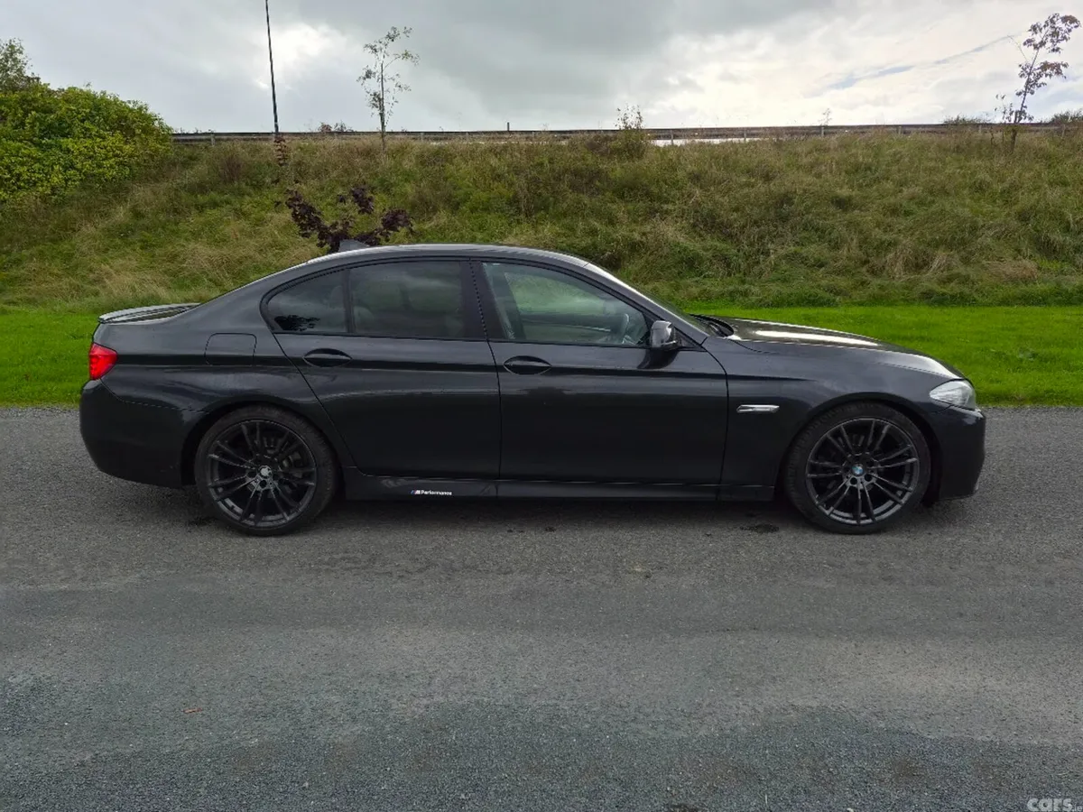 BMW 5-Series Saloon, Diesel, 2012, Grey