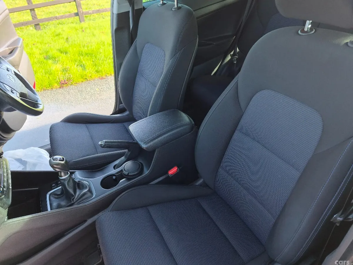 Hyundai Tucson SUV, Diesel, 2016, Grey
