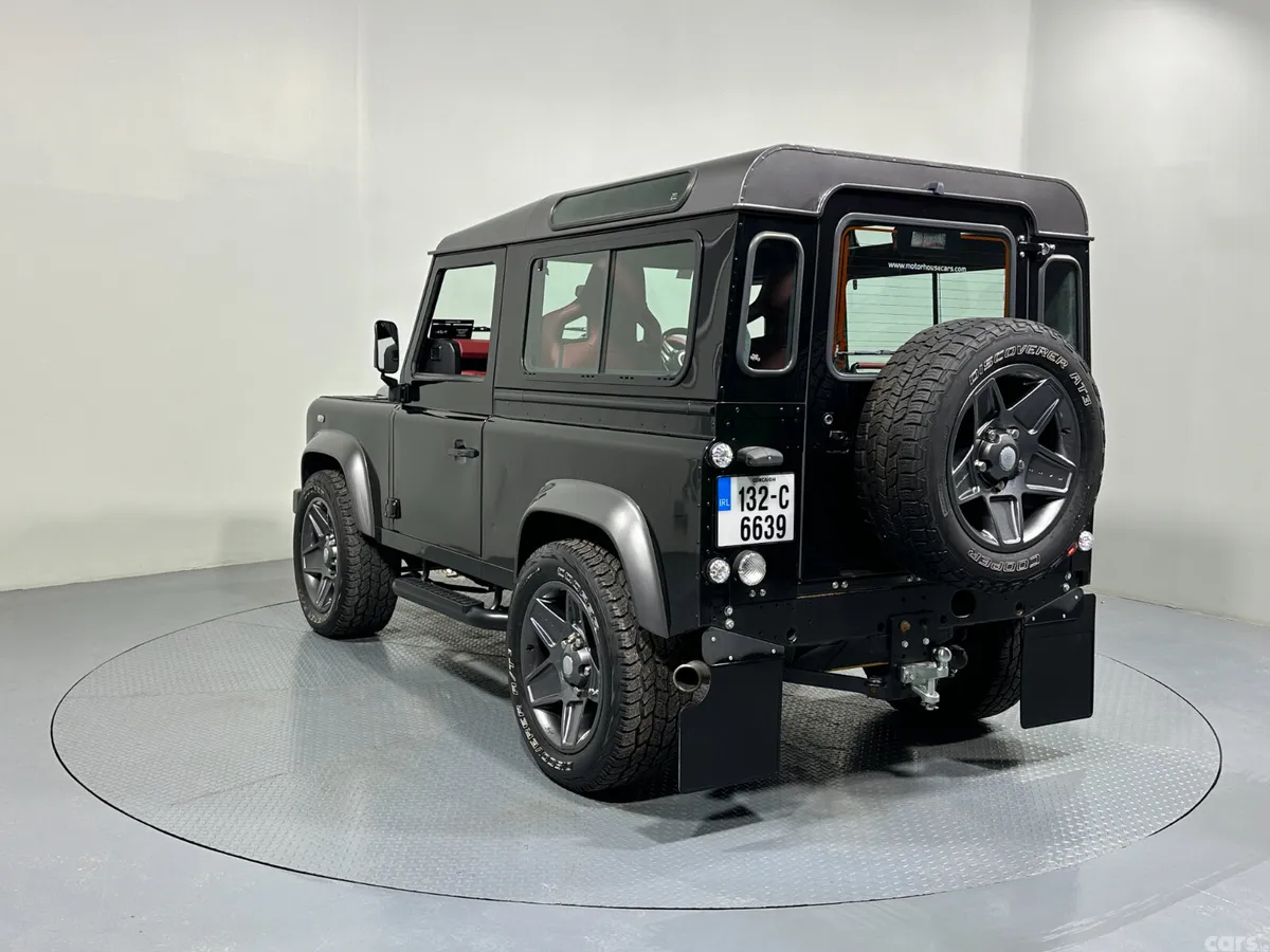 Land Rover Defender SUV, Diesel, 2013, Black