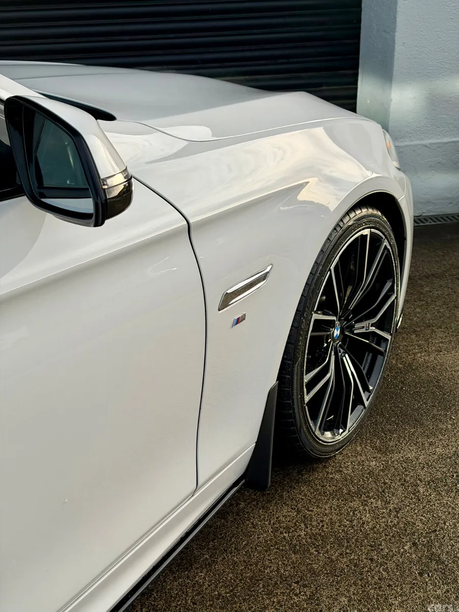 BMW 5-Series Saloon, Diesel, 2016, White