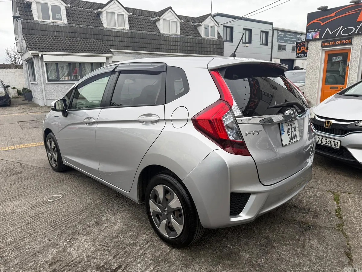 Honda Fit Hatchback, Petrol Hybrid, 2016, Silver