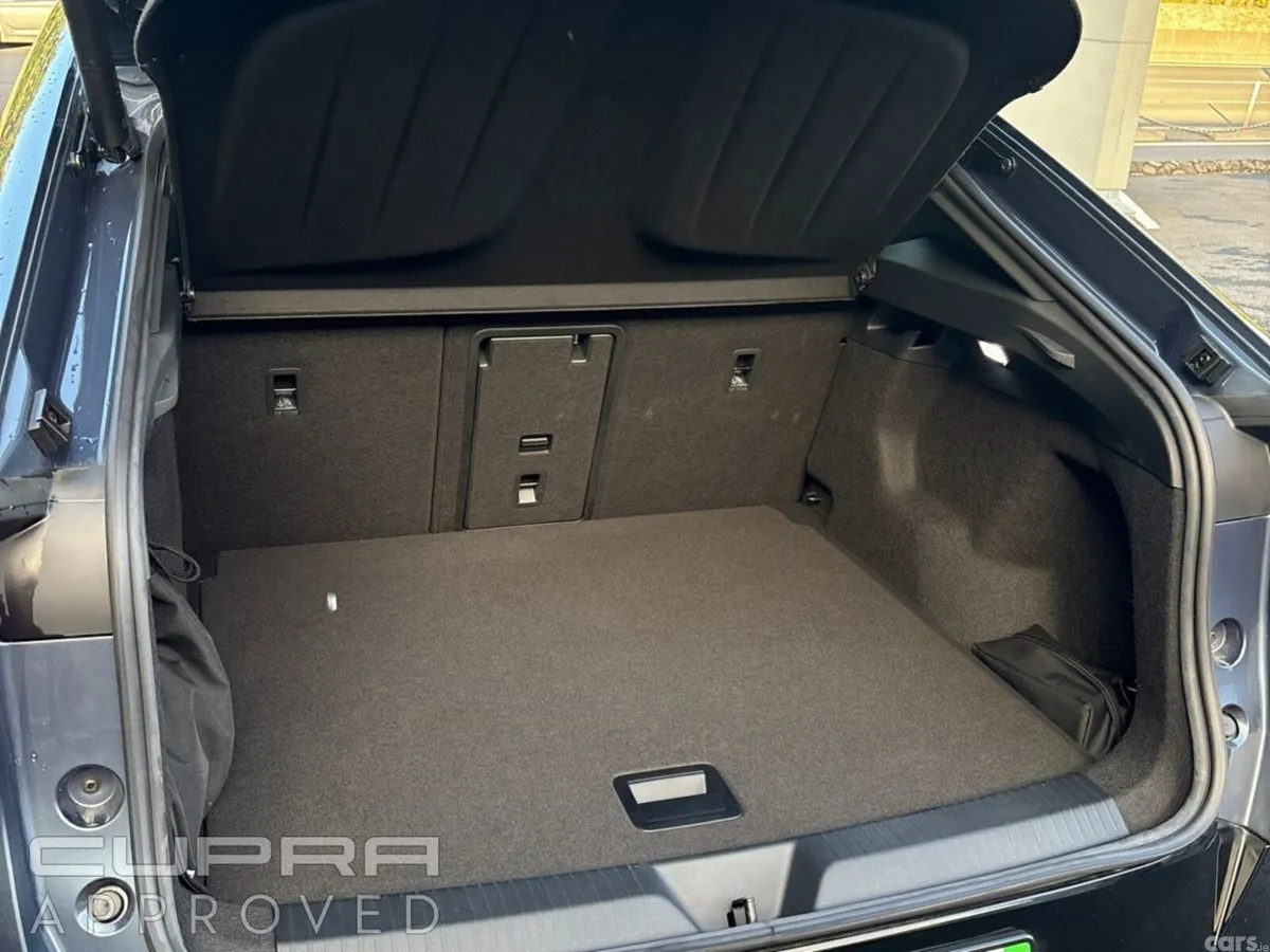 Cupra Tavascan SUV, Electric, 2026, Blue