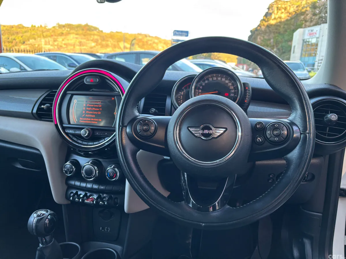 Mini Cooper Hatchback, Diesel, 2018, White
