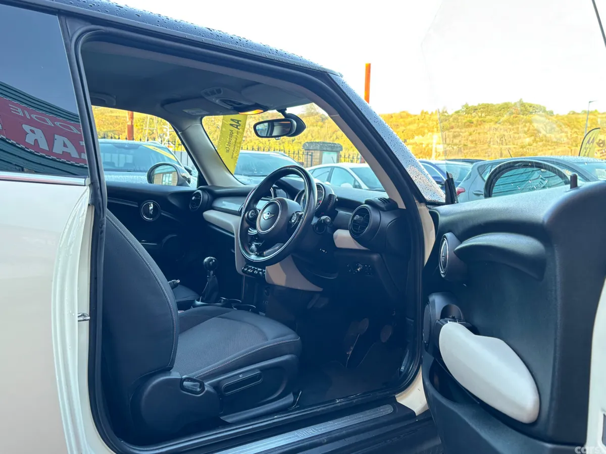 Mini Cooper Hatchback, Diesel, 2018, White