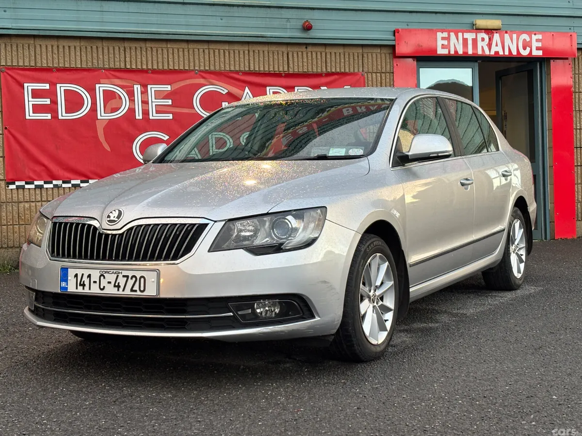 Skoda Superb Saloon, Diesel, 2014, Silver