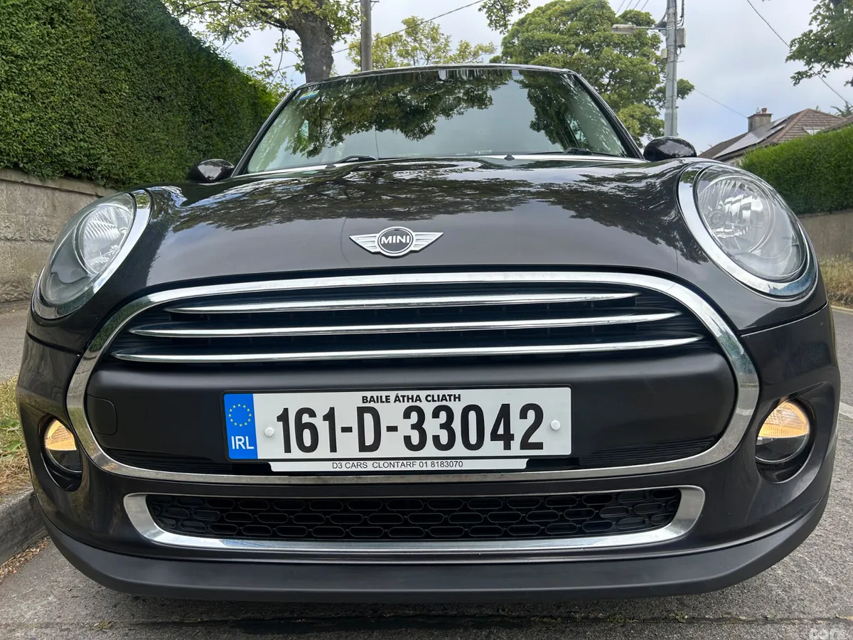 Mini One Estate/Jeep, Diesel, 2016, Brown