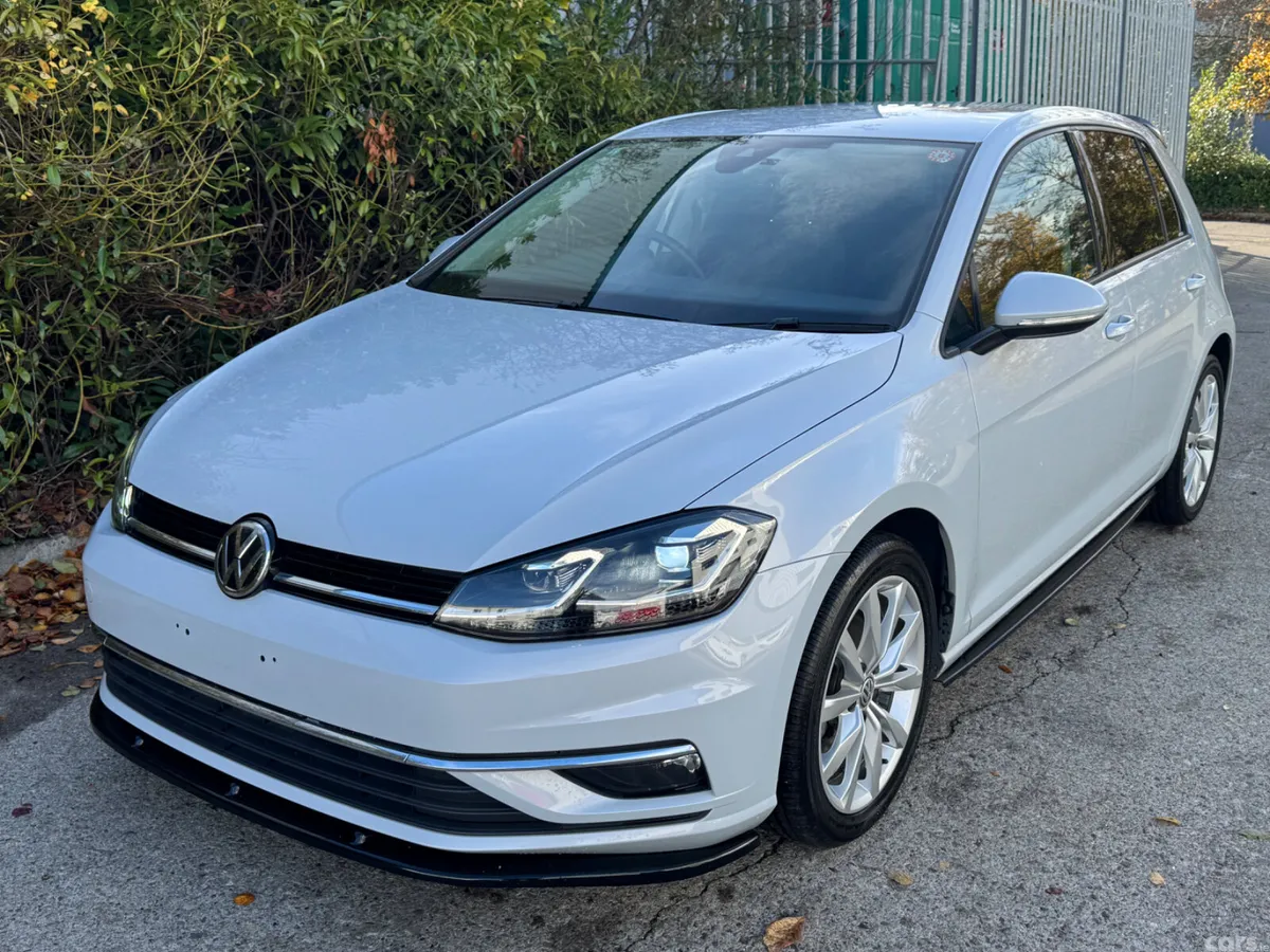 Volkswagen Golf Hatchback, Petrol, 2019, Blue