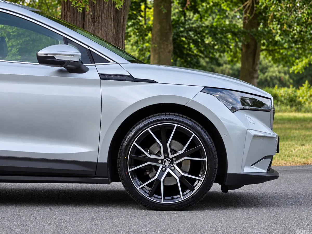 Skoda Enyaq SUV, Electric, 2022, Silver