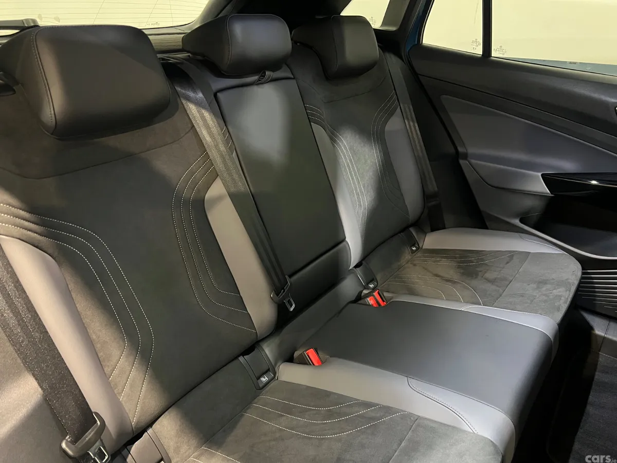 Volkswagen ID.4 SUV, Electric, 2026, Blue