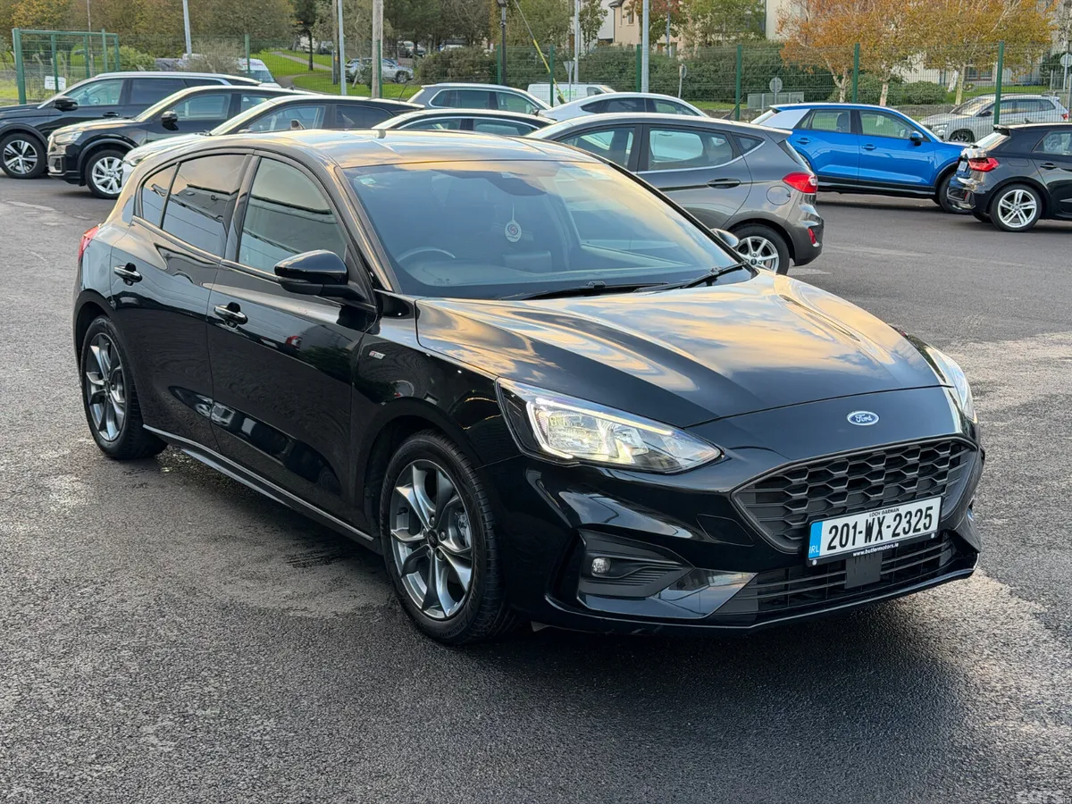 Ford Focus Hatchback, Diesel, 2020, Black