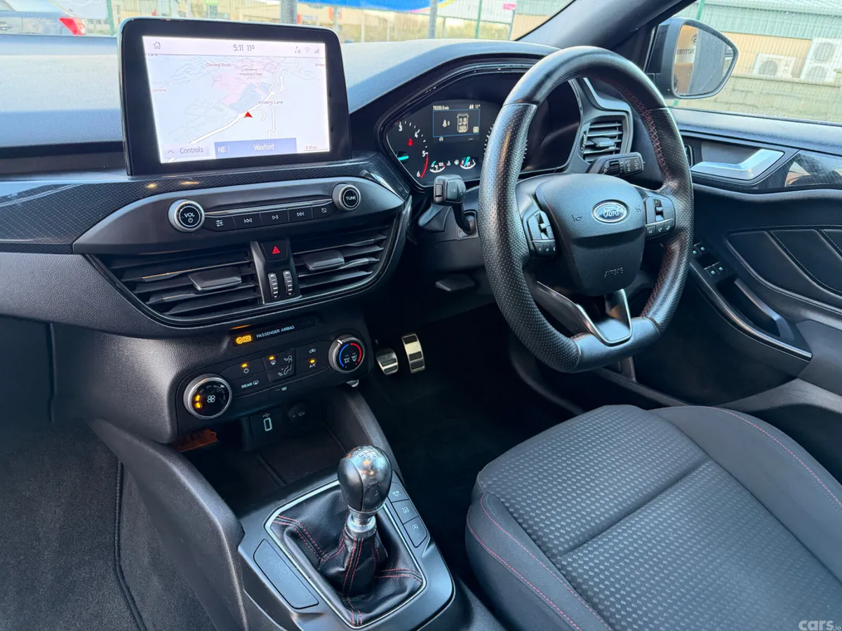 Ford Focus Hatchback, Diesel, 2020, Black