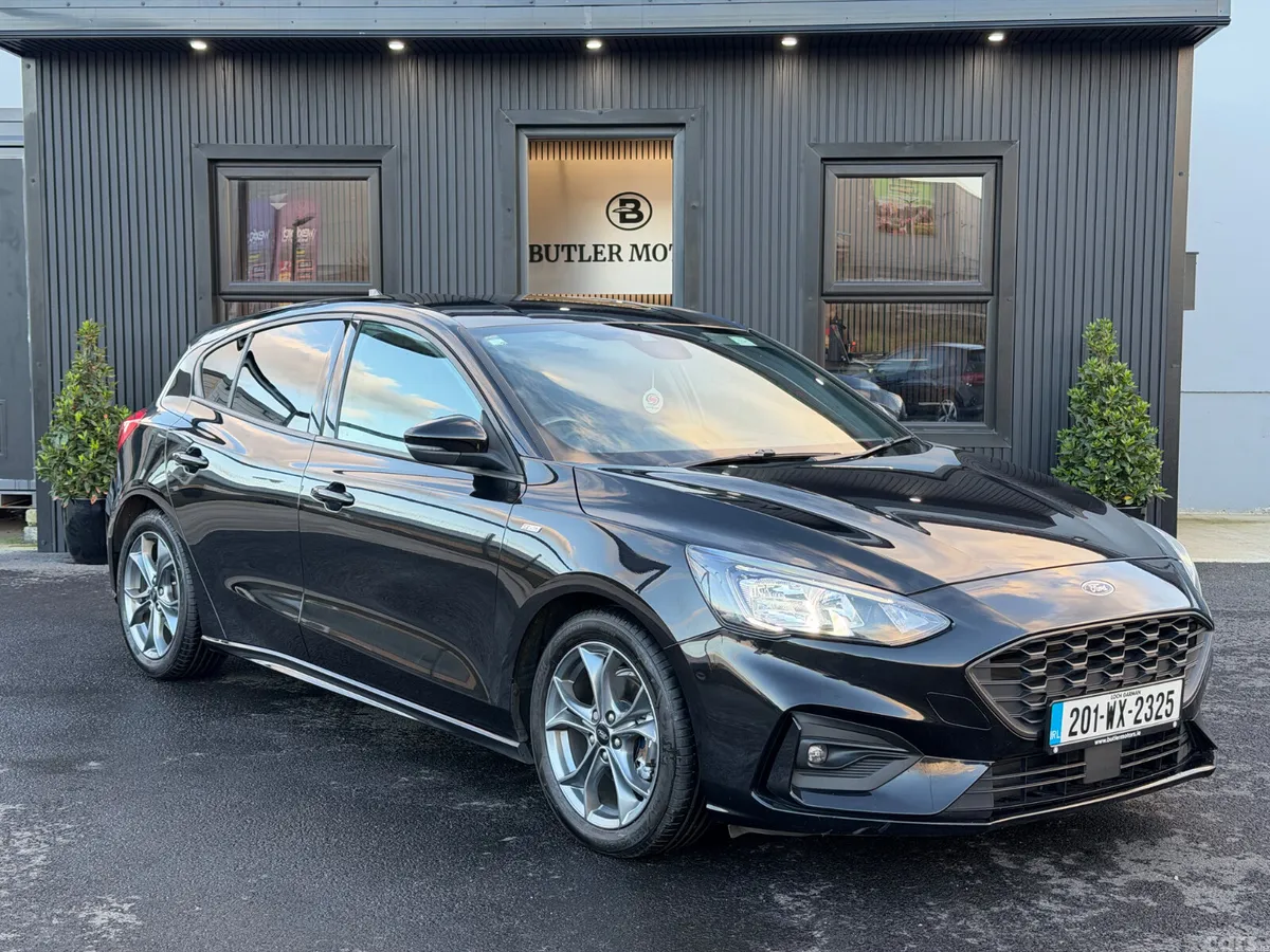 Ford Focus Hatchback, Diesel, 2020, Black