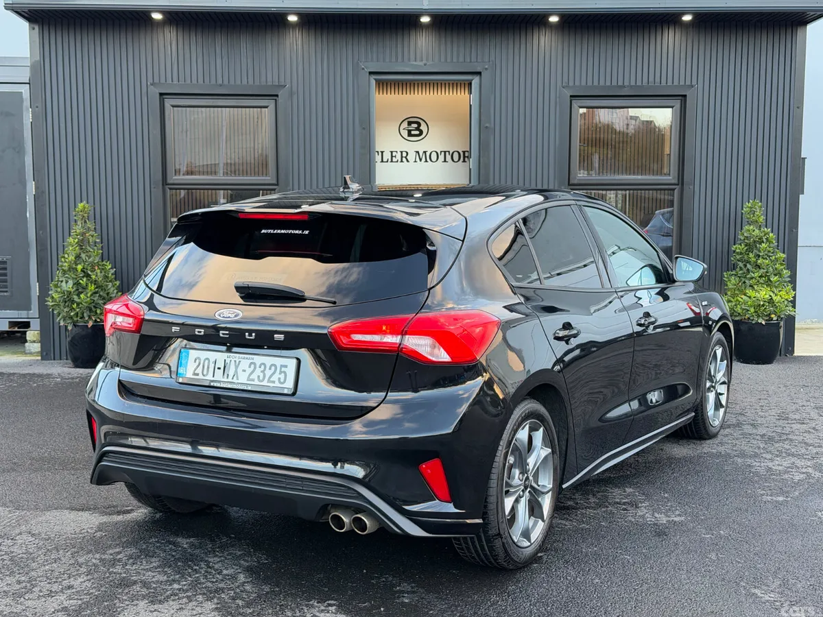 Ford Focus Hatchback, Diesel, 2020, Black