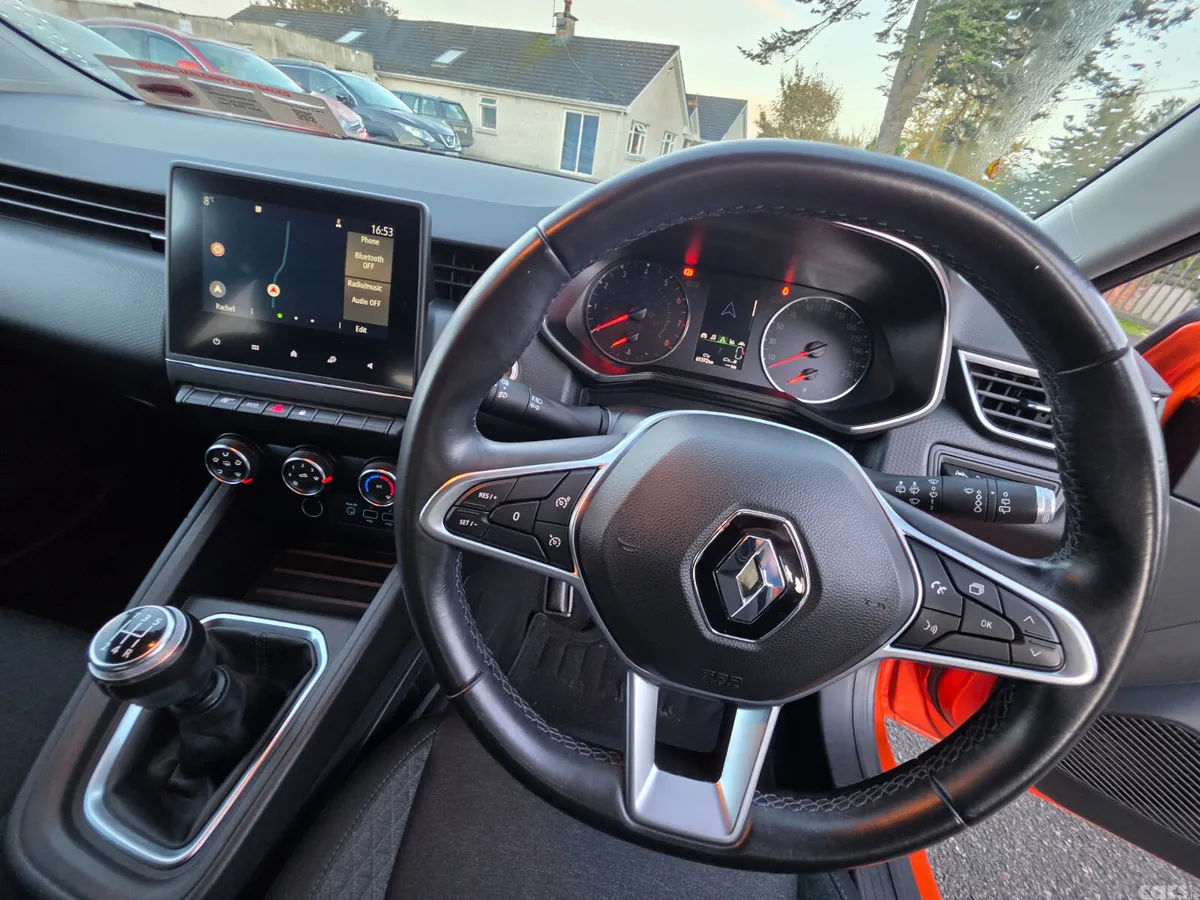 Renault Clio Hatchback, Petrol, 2020, Orange