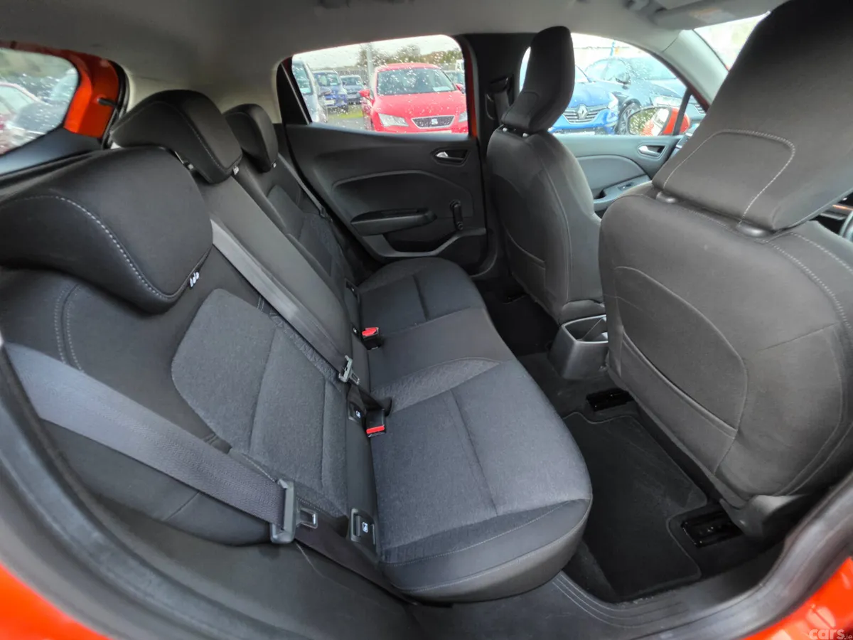 Renault Clio Hatchback, Petrol, 2020, Orange