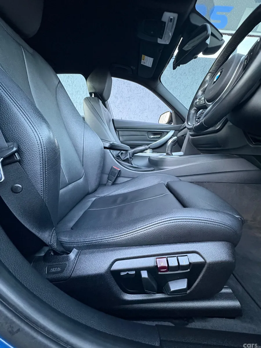 BMW 3-Series Saloon, Diesel, 2014, Blue