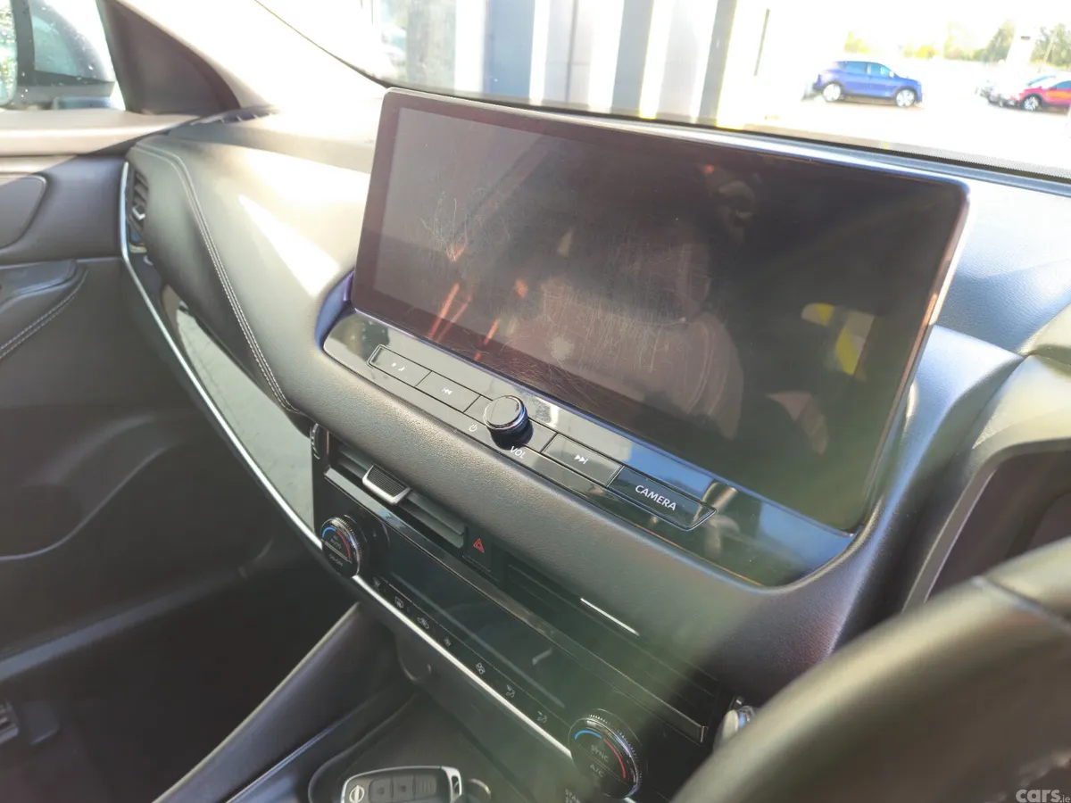 Nissan Qashqai MPV, Petrol, 2024, Grey