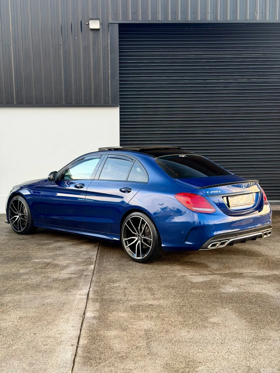 Mercedes-Benz C-Class Saloon, Diesel, 2017, Blue
