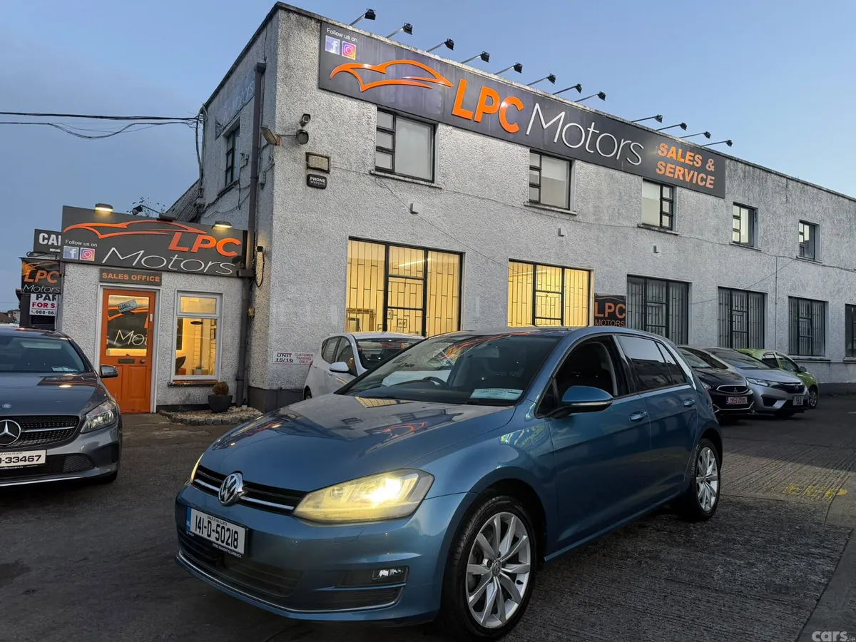 Volkswagen Golf Hatchback, Petrol, 2014, Blue