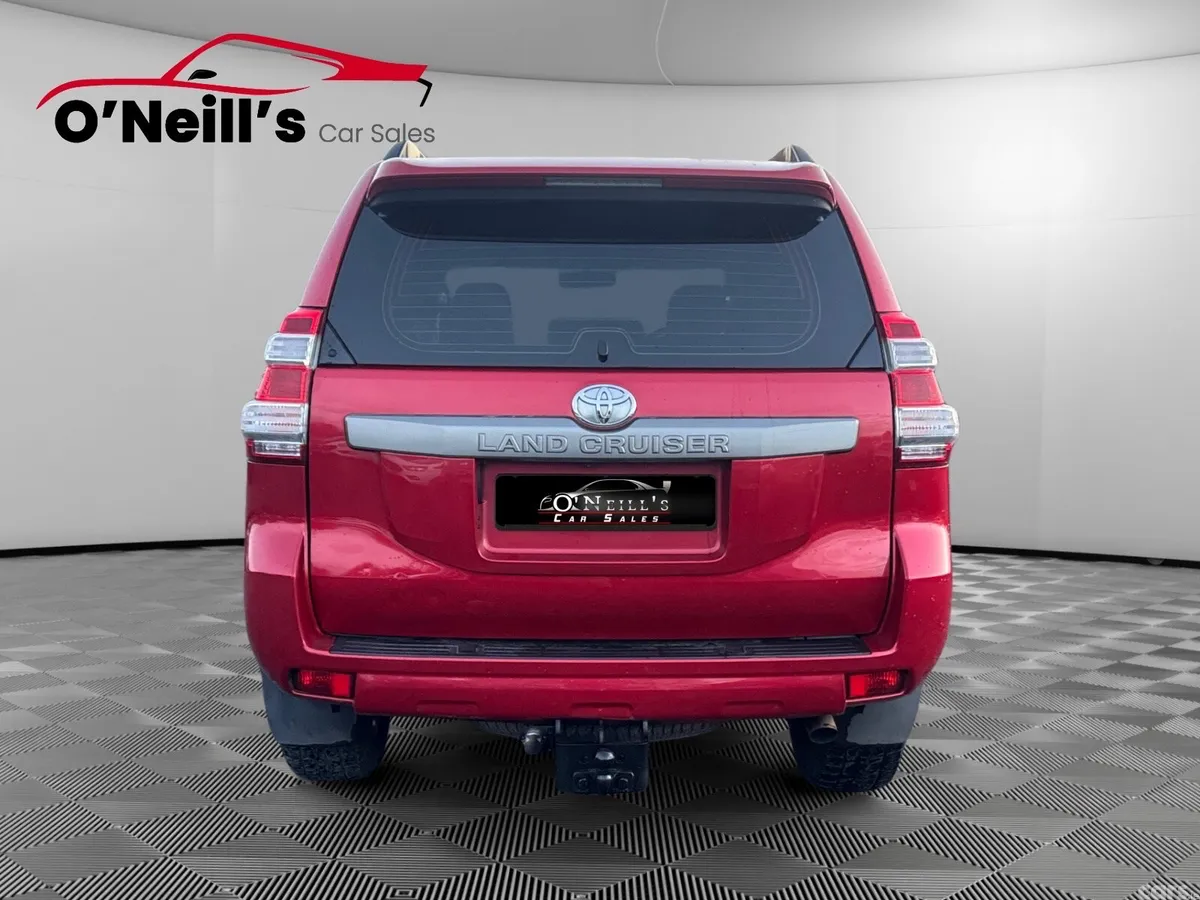 Toyota Land Cruiser SUV, Diesel, 2016, Red