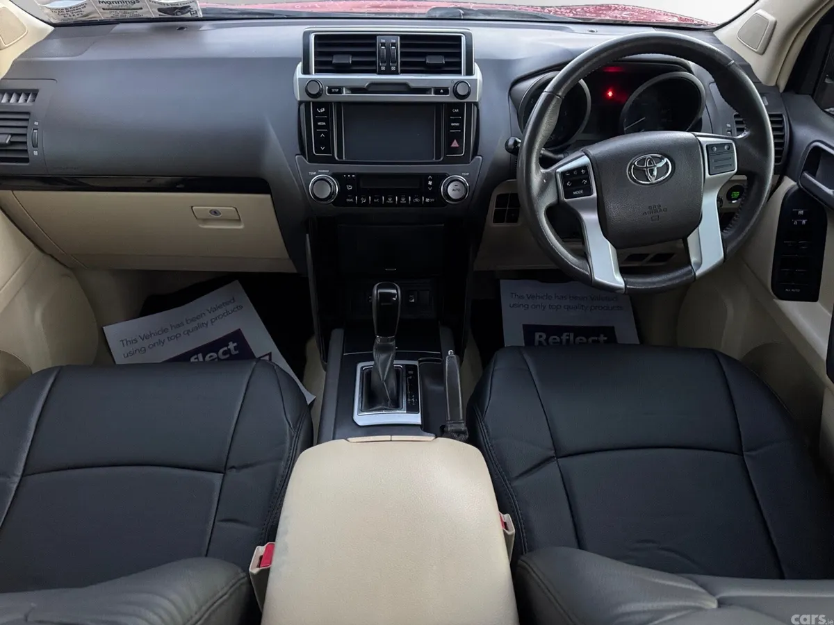 Toyota Land Cruiser SUV, Diesel, 2016, Red