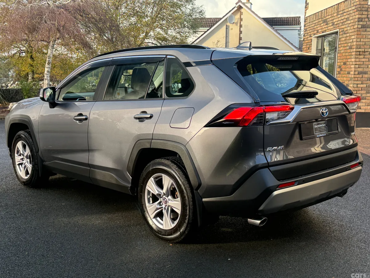 Toyota RAV4 SUV, Petrol Hybrid, 2024, Grey