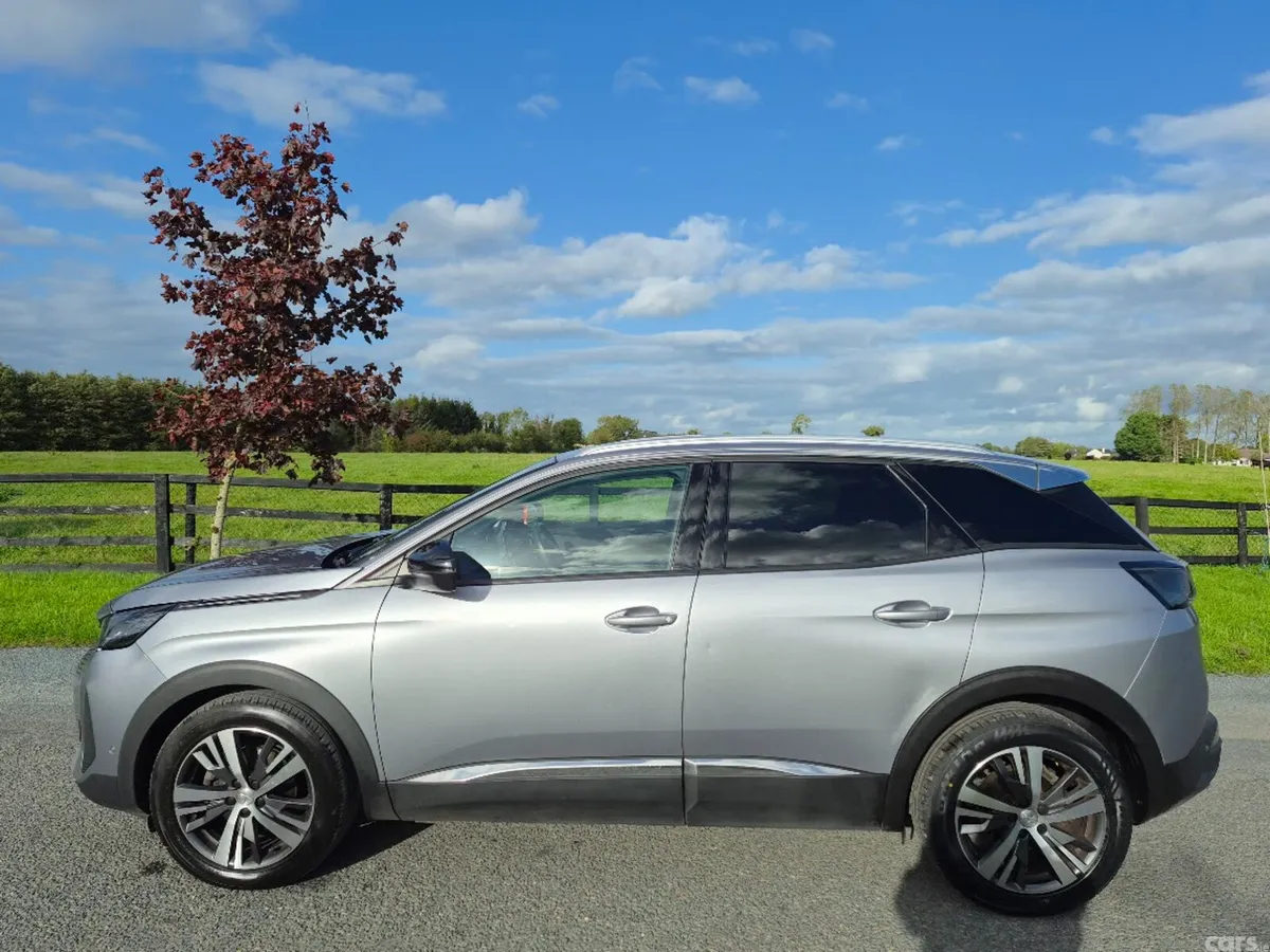 Peugeot 3008 MPV, Diesel, 2022, Grey