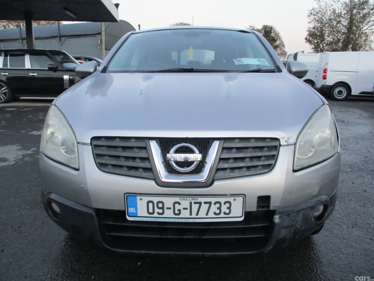 Nissan Qashqai Hatchback, Diesel, 2009, Silver