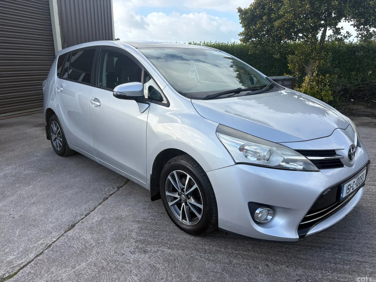 Toyota Verso MPV, Diesel, 2015, Silver