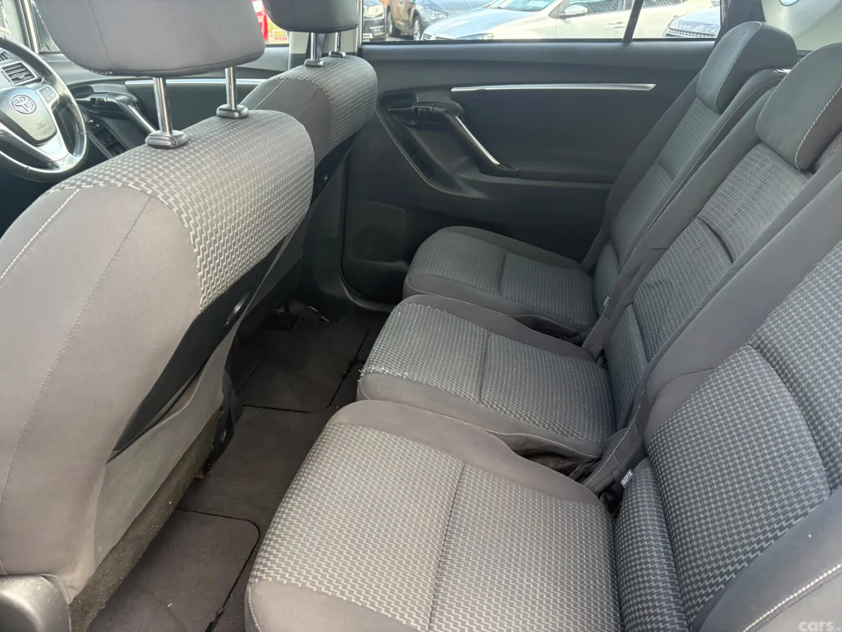 Toyota Verso MPV, Diesel, 2015, Silver