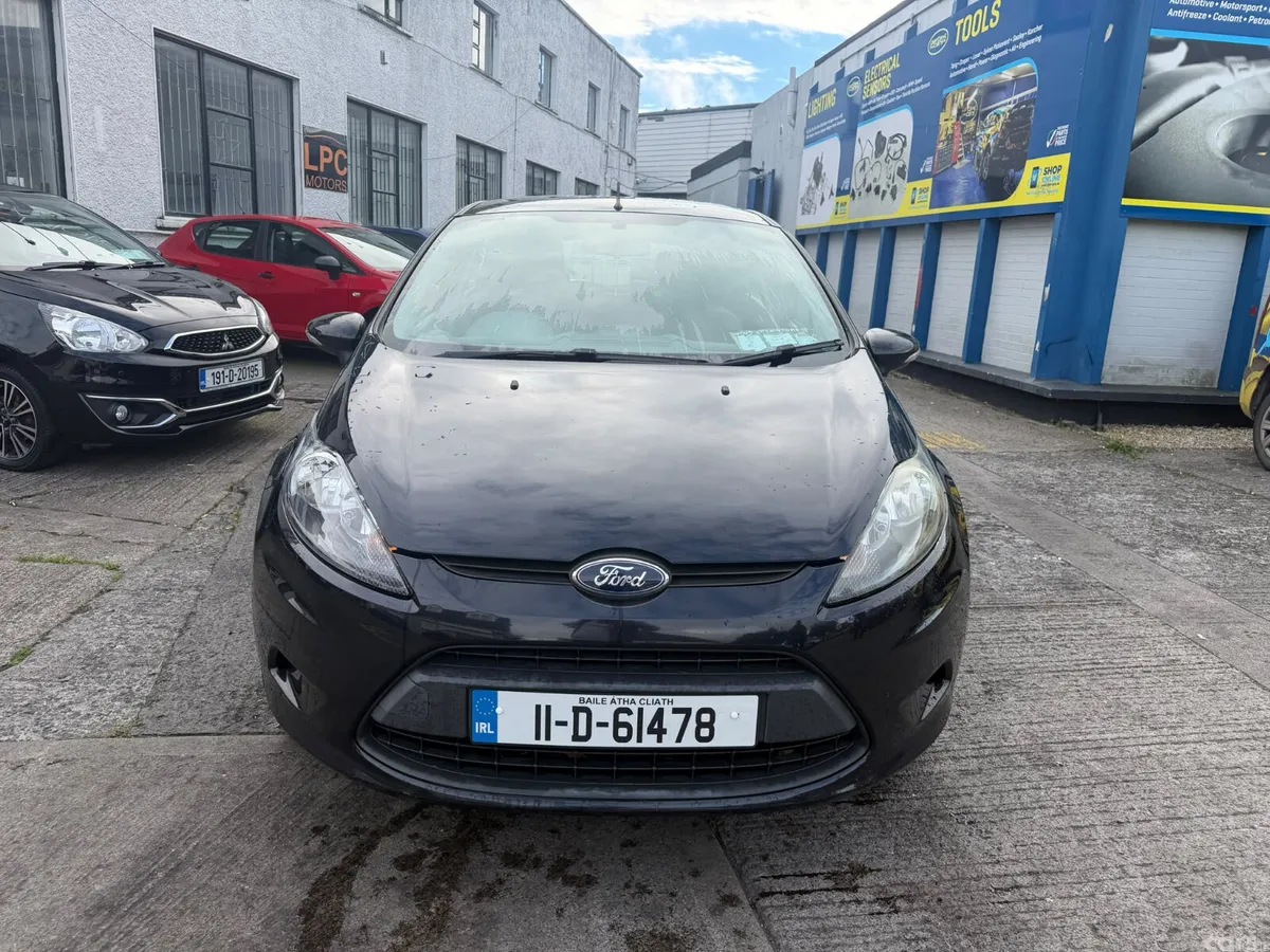 Ford Fiesta Hatchback, Petrol, 2011, Black