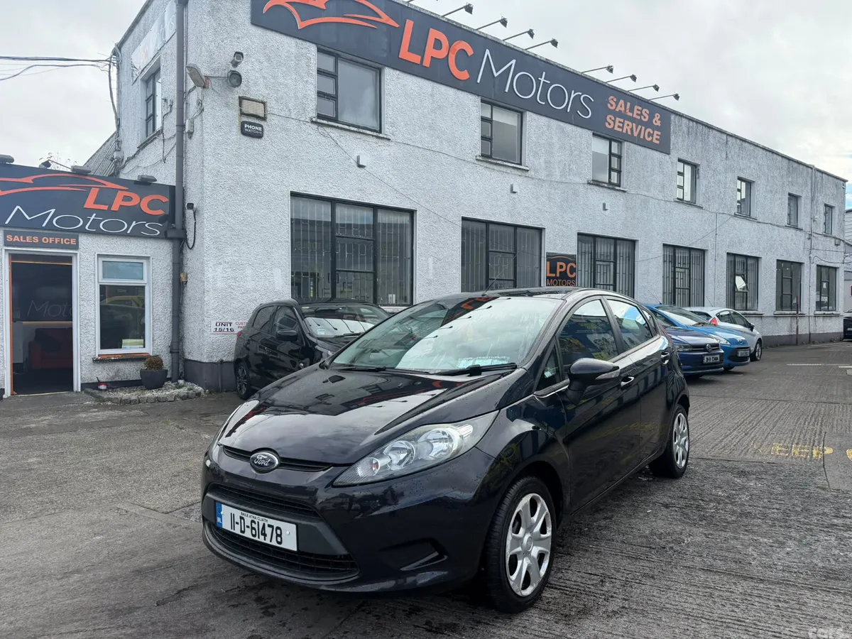 Ford Fiesta Hatchback, Petrol, 2011, Black