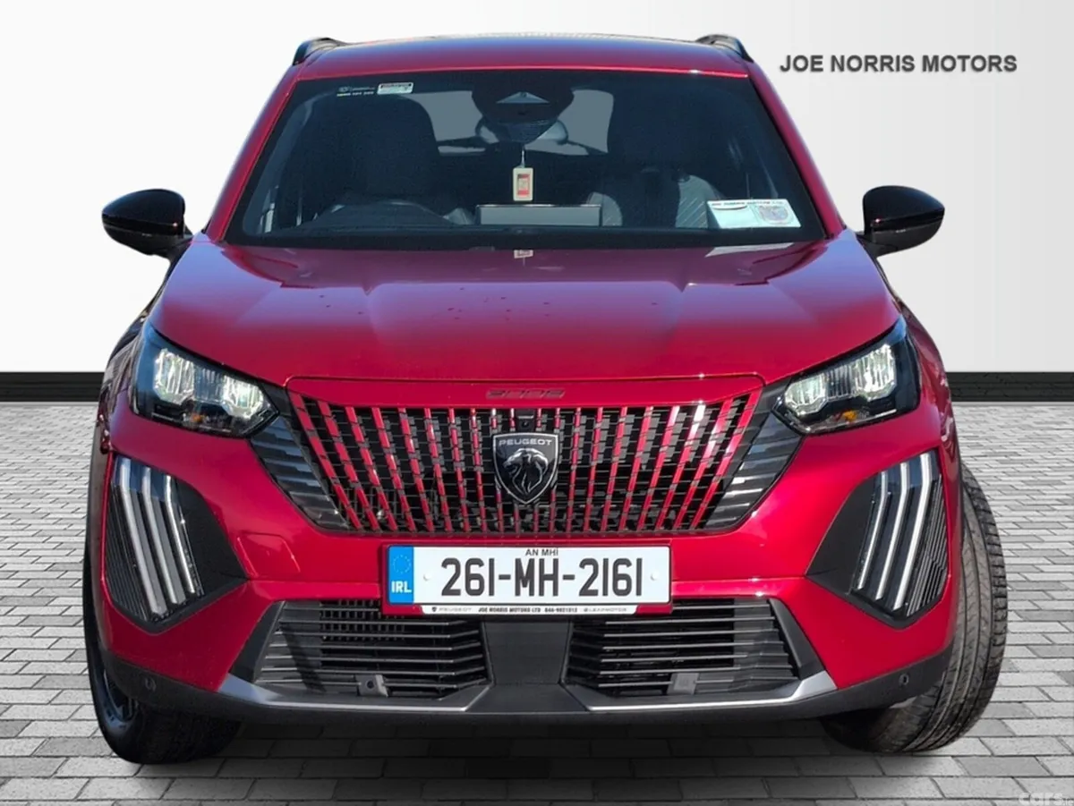 Peugeot 2008 MPV, Petrol, 2026, Red