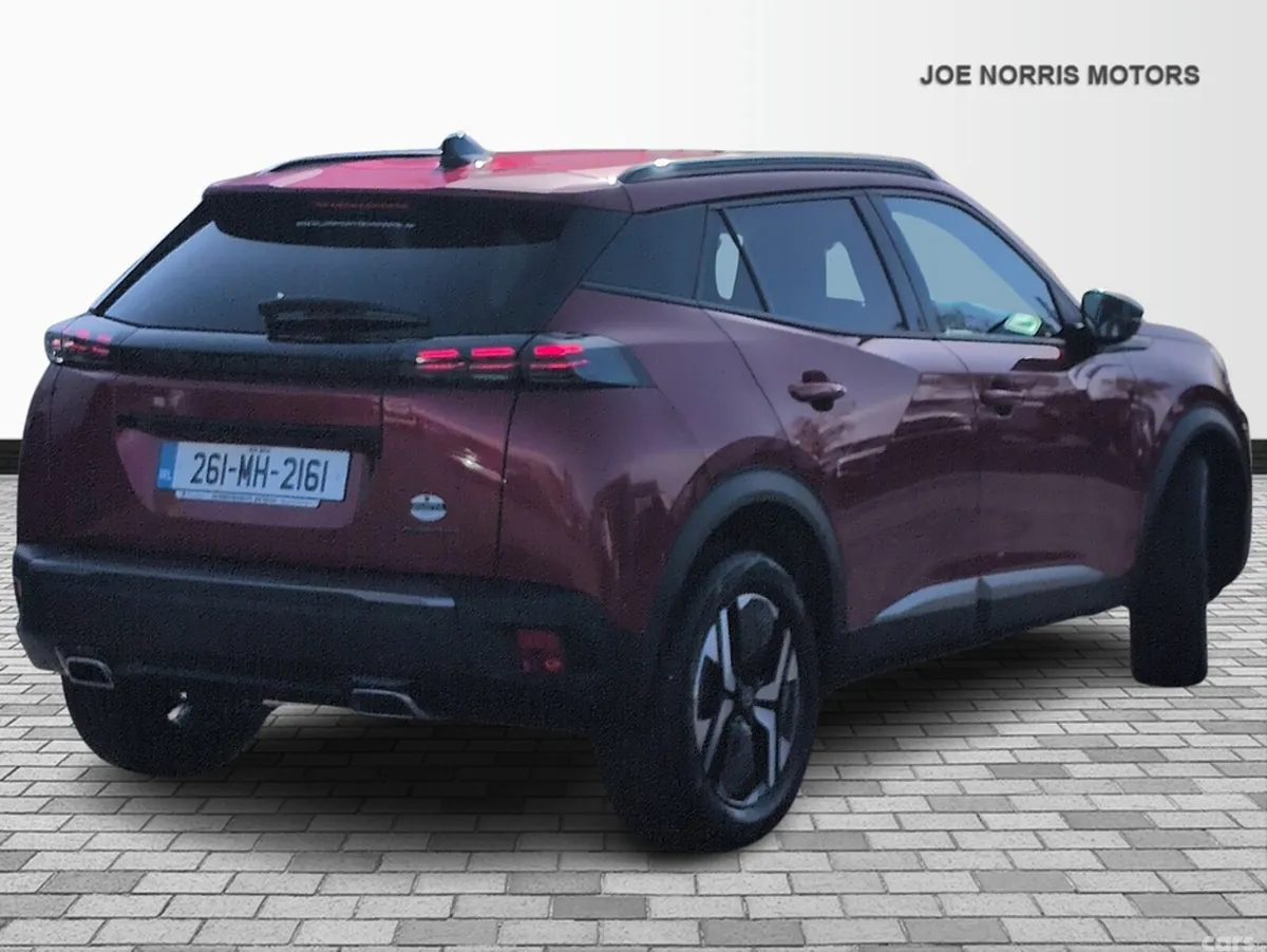 Peugeot 2008 MPV, Petrol, 2026, Red