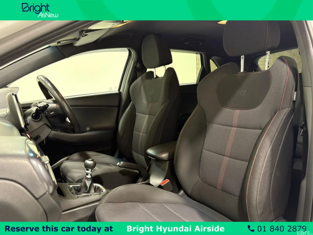 Hyundai i30 Hatchback, Petrol, 2022, White