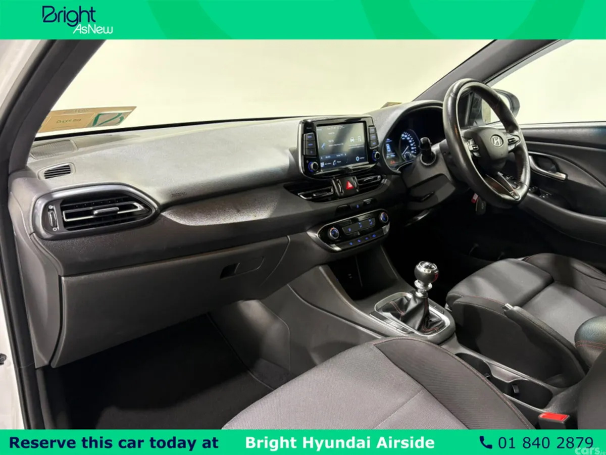 Hyundai i30 Hatchback, Petrol, 2022, White
