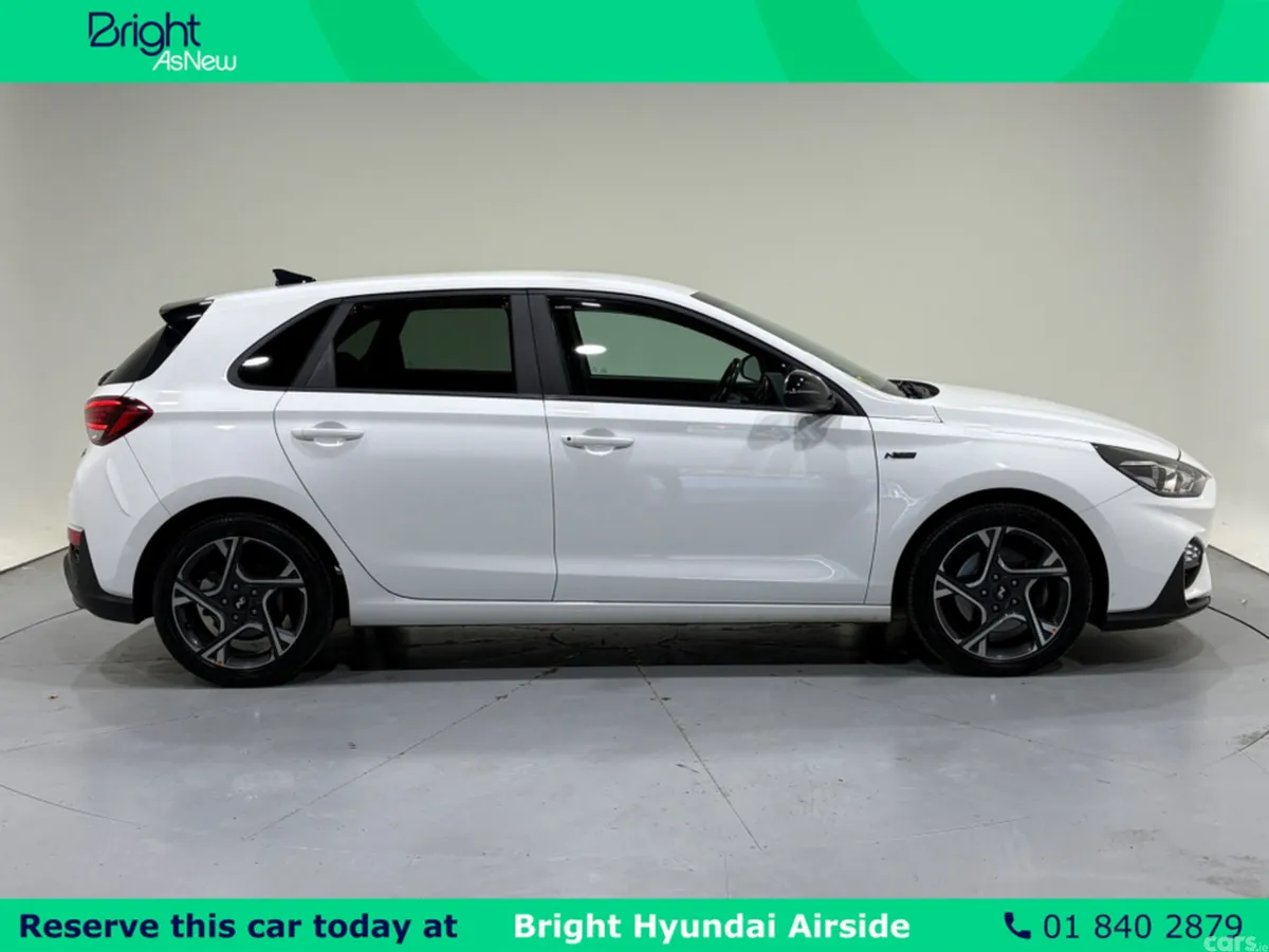 Hyundai i30 Hatchback, Petrol, 2022, White