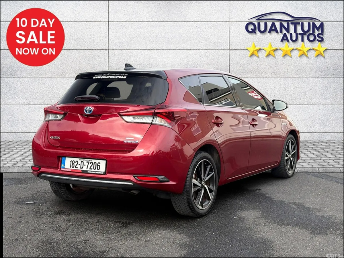 Toyota Auris Hatchback, Petrol Hybrid, 2018, Red