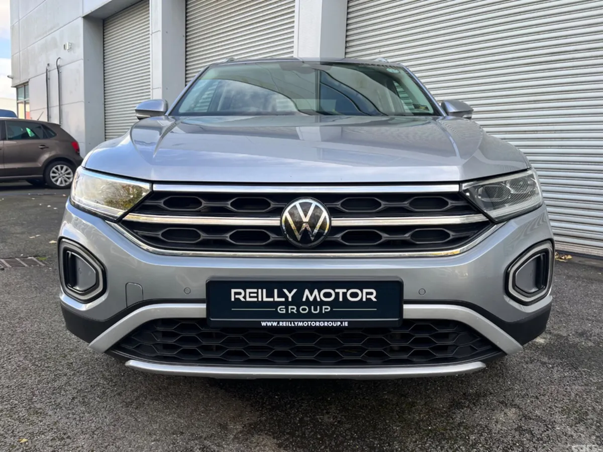 Volkswagen T-Roc SUV, Petrol, 2023, Grey
