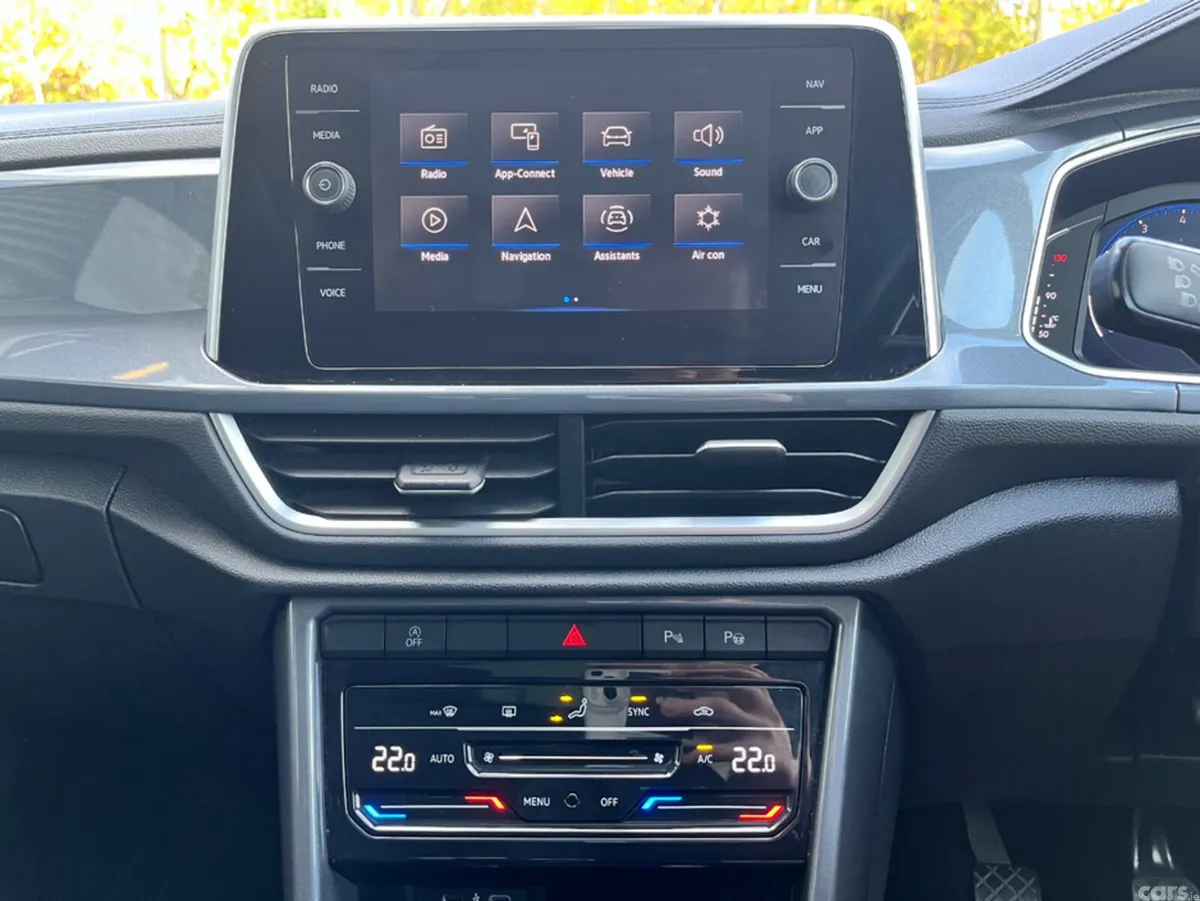 Volkswagen T-Roc SUV, Petrol, 2023, Grey
