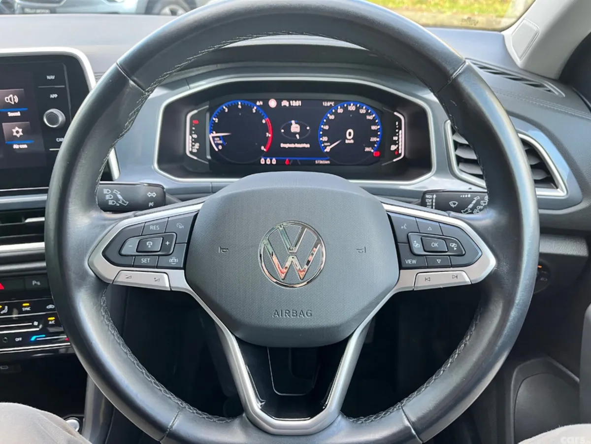 Volkswagen T-Roc SUV, Petrol, 2023, Grey