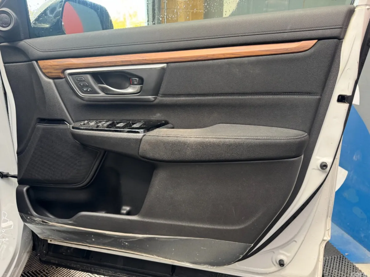 Honda CR-V SUV, Petrol Hybrid, 2020, White