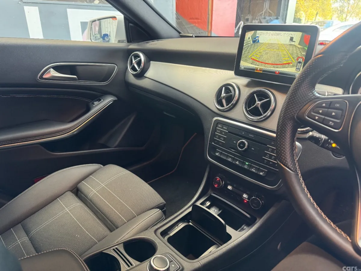 Mercedes-Benz CLA Saloon, Petrol, 2016, Silver