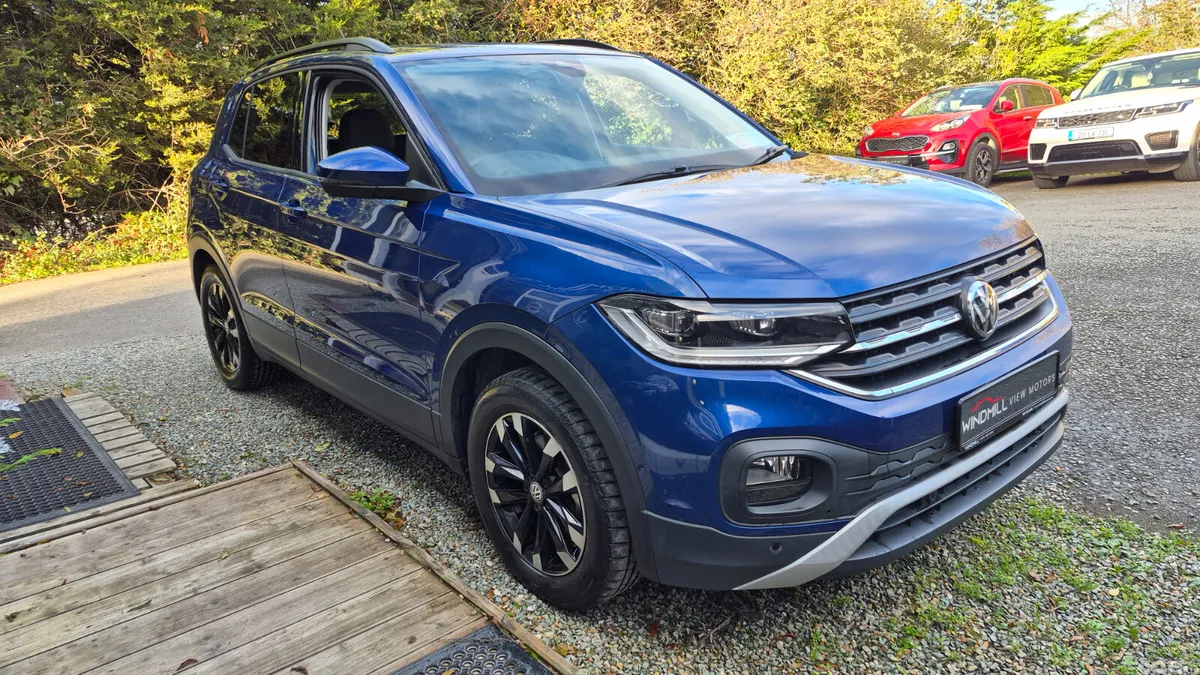 Volkswagen T-Cross MPV, Petrol, 2020, Blue