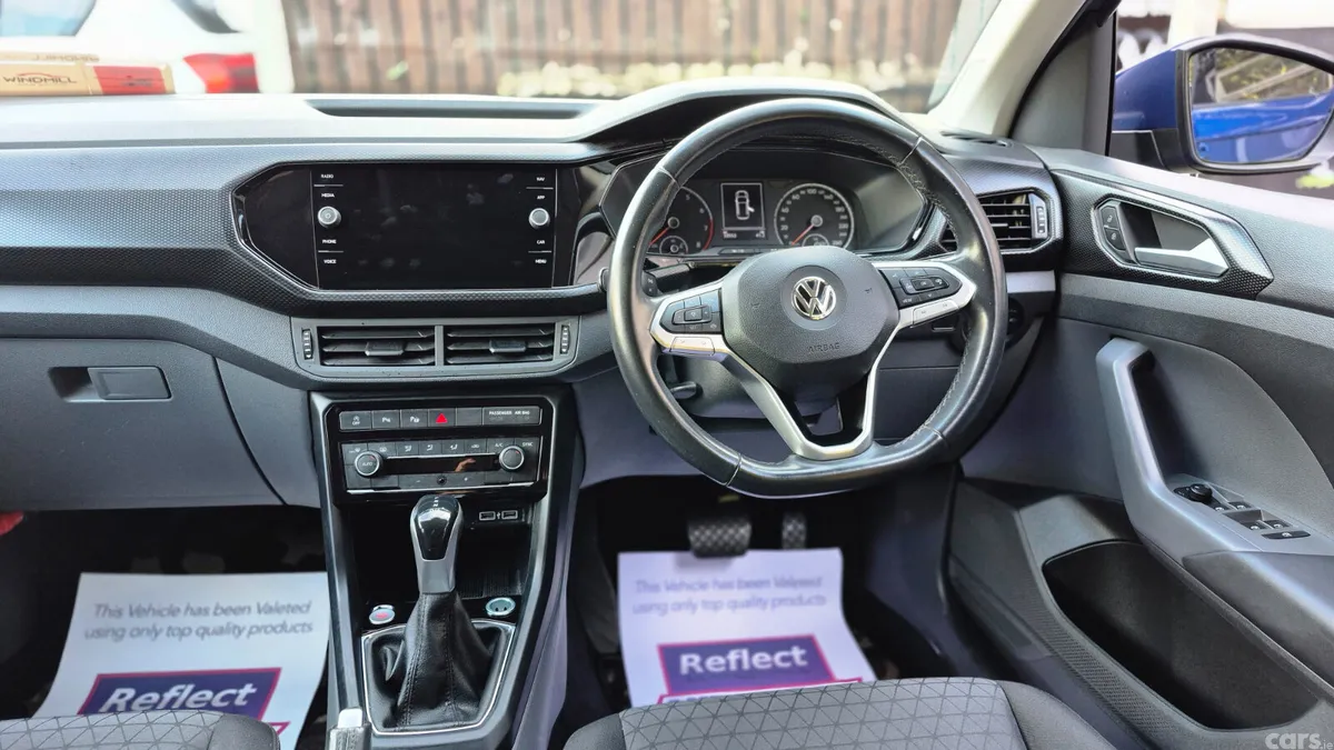 Volkswagen T-Cross MPV, Petrol, 2020, Blue