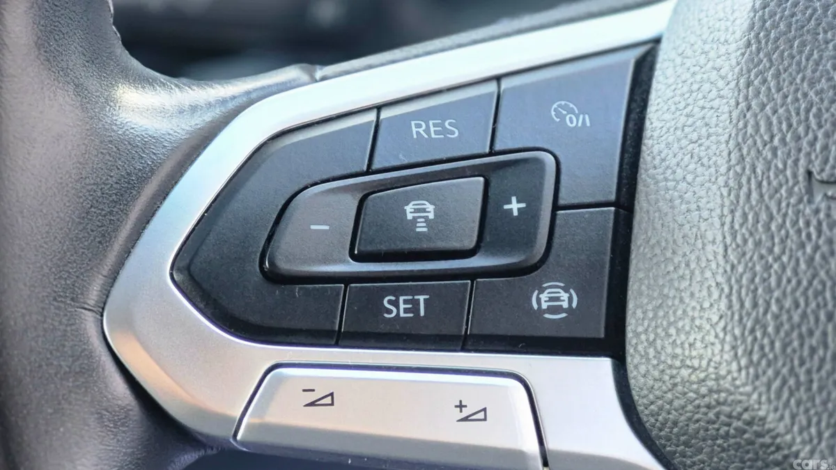 Volkswagen T-Cross MPV, Petrol, 2020, Blue